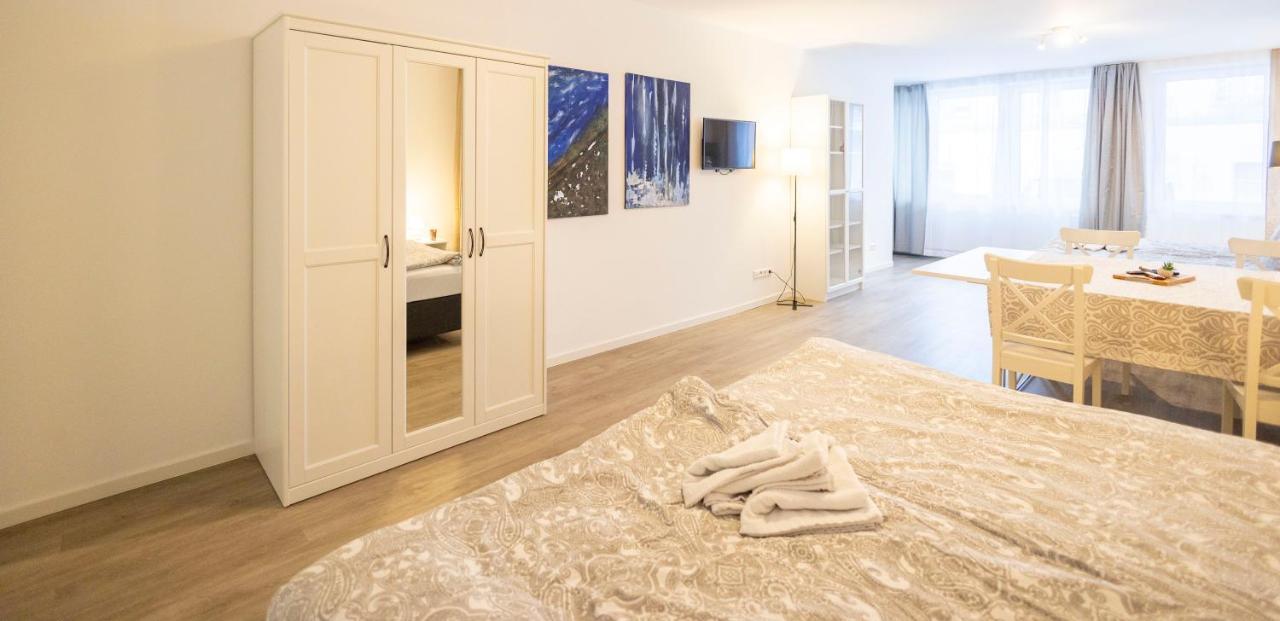 City Apartment Kuche Bad Im Zentrum Ravensburgs A06 Exterior photo
